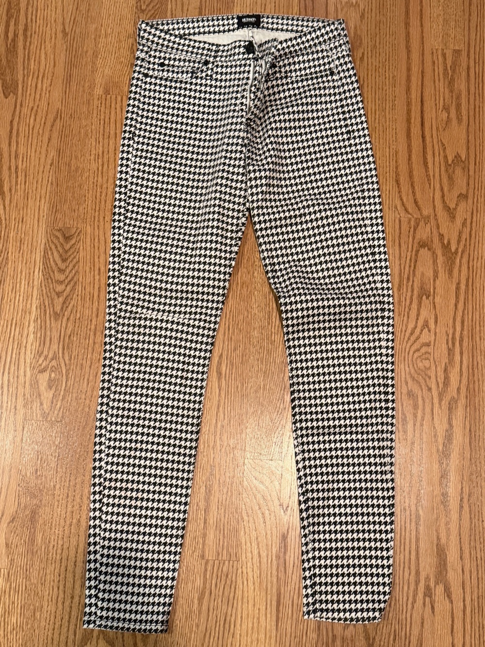 HUDSON JEANS Black and White Houndstooth skinny jeans